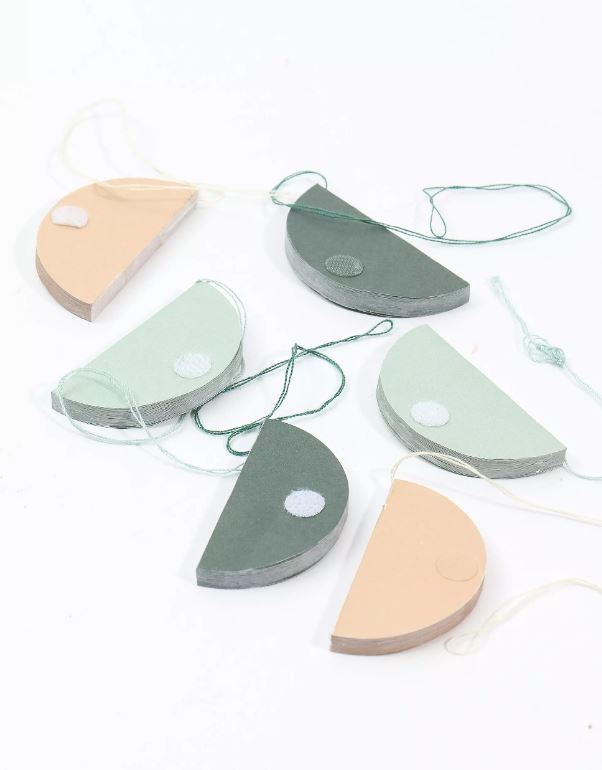 6 Pack Hanging Paper Balls