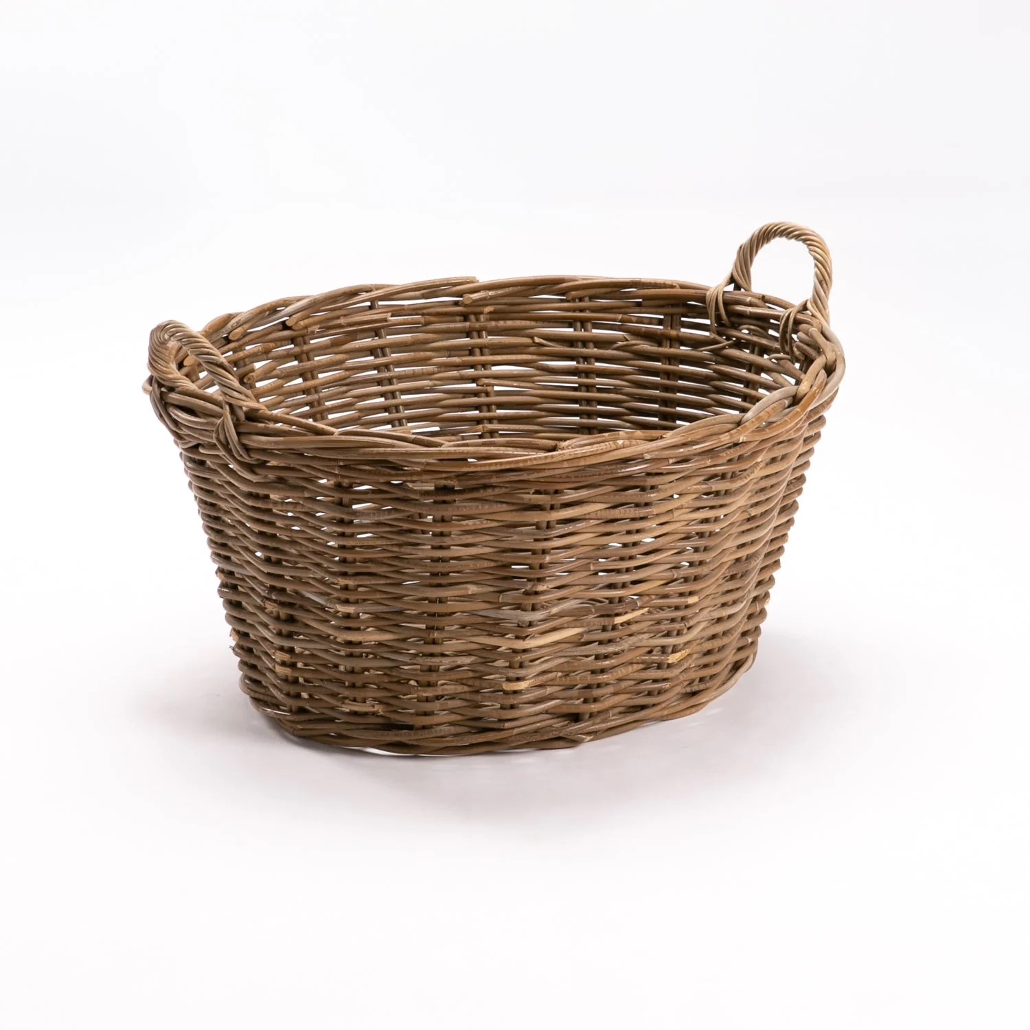 Oval laundry basket