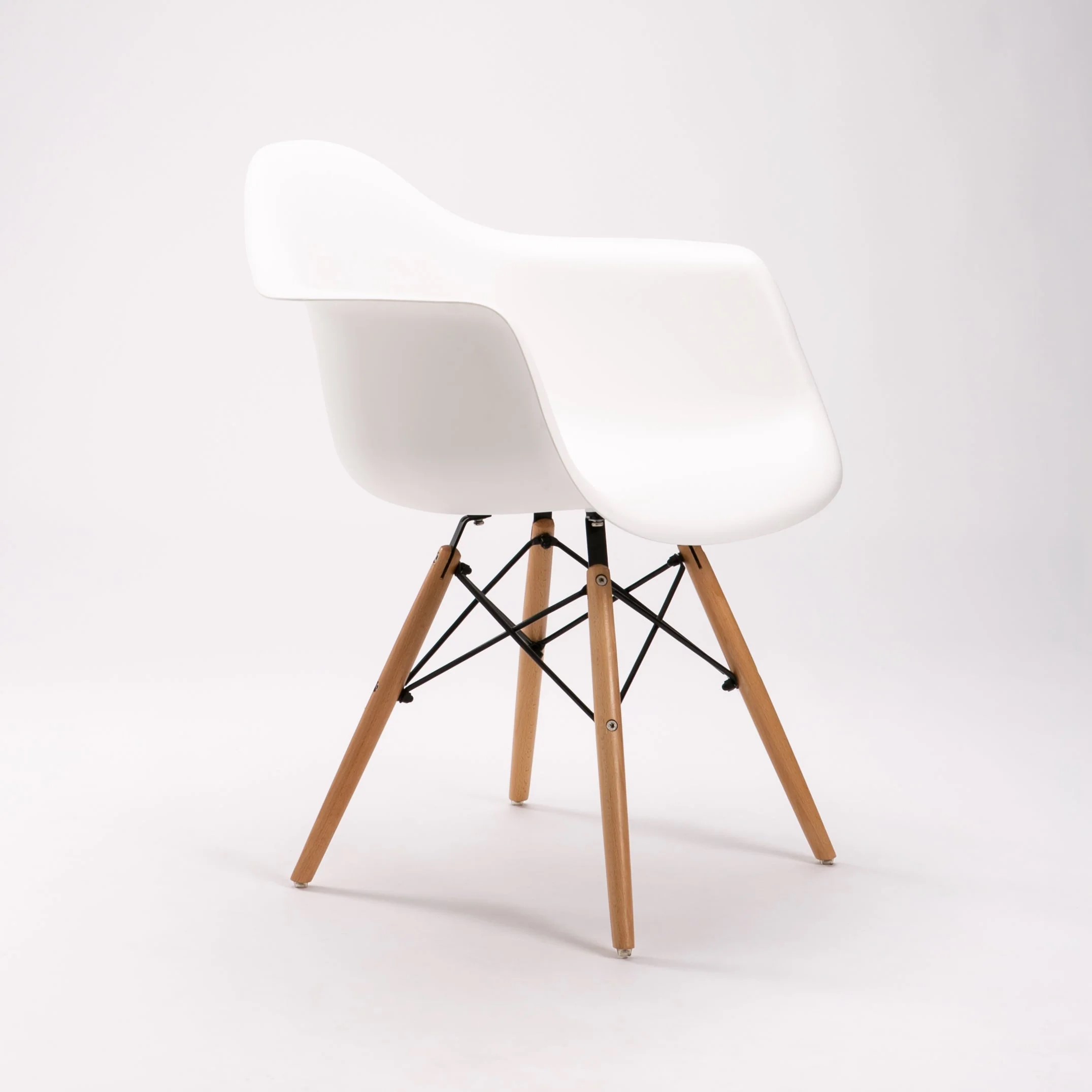 Emmy wooden leg armchair